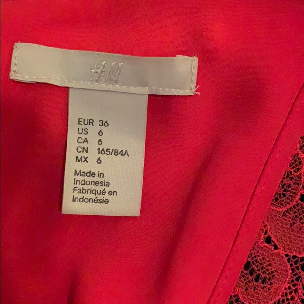 Red dress - Picture 6 of 6